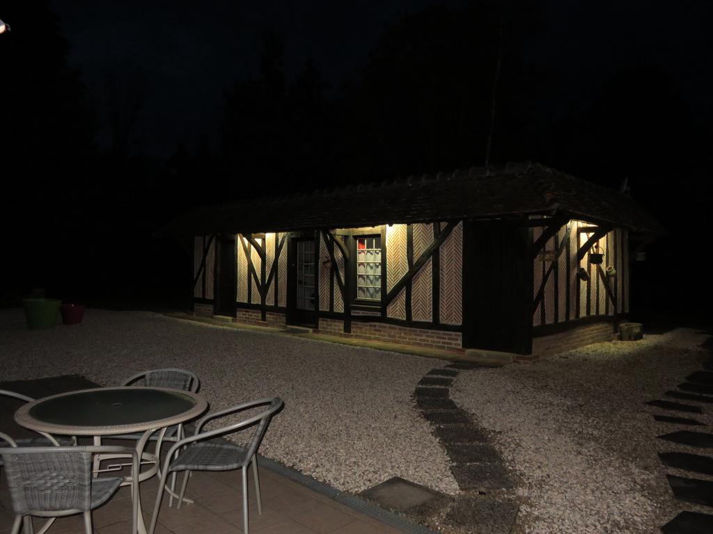 Gites Chambres D'Hotes Entre Terre & Mer Souvigny-en-Sologne Pokoj fotografie