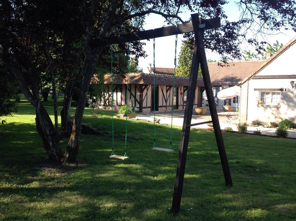 Gites Chambres D'Hotes Entre Terre & Mer Souvigny-en-Sologne Exteriér fotografie